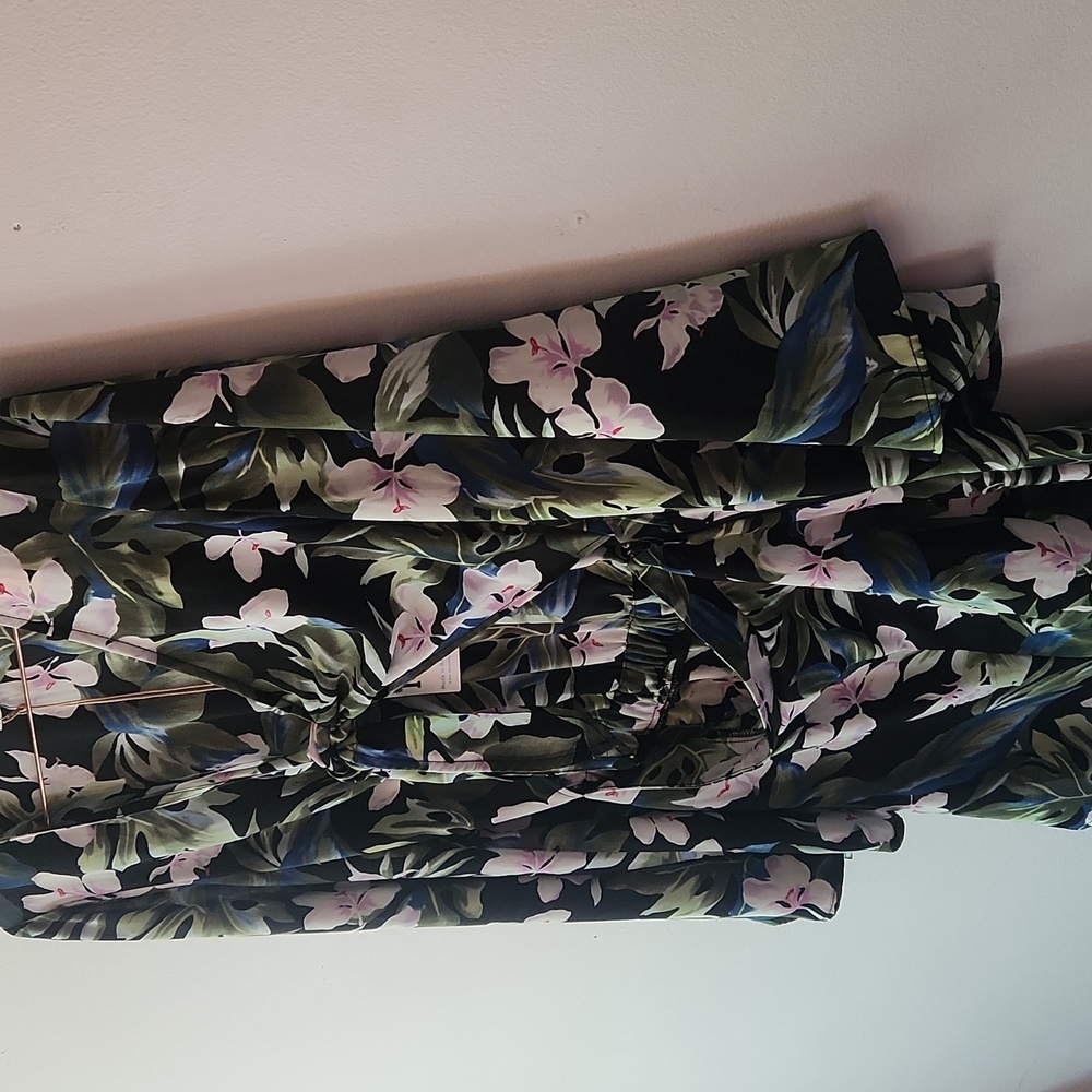 NWT Show Me Your Mumu Charleston Black Tropical Tie Front Long Sleeve Romper, XS - Picture 11 of 11